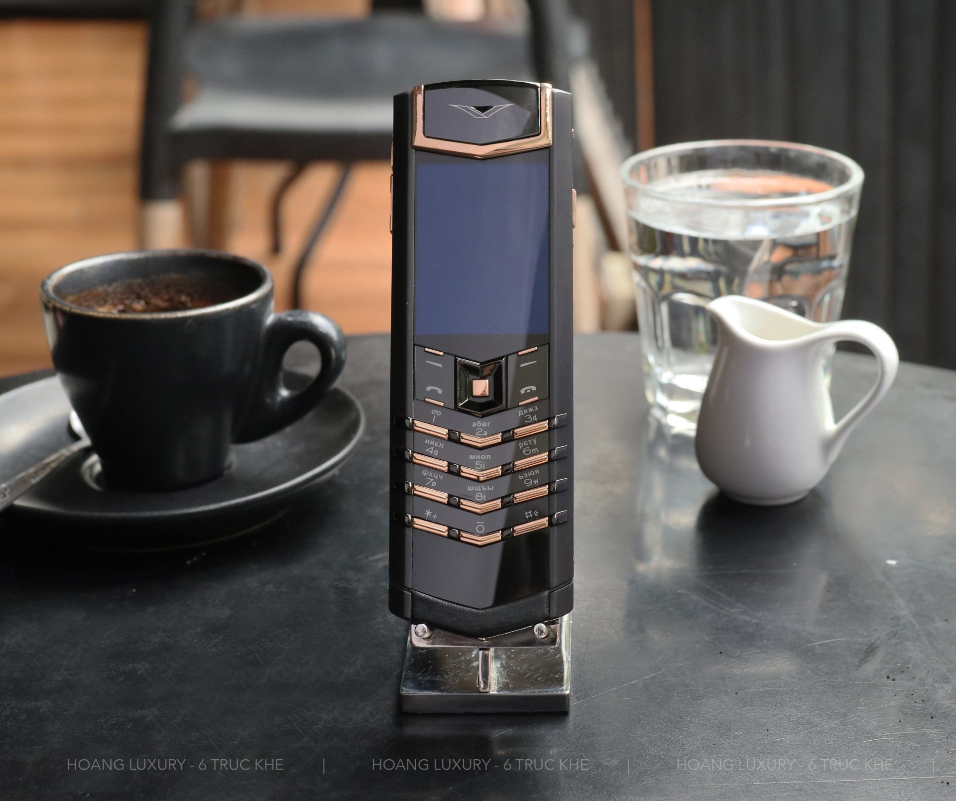 Vertu Signature S Pure Black Mix Gold